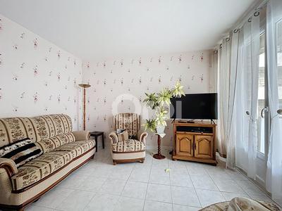 Appartement - 70 m² - 4 pièces