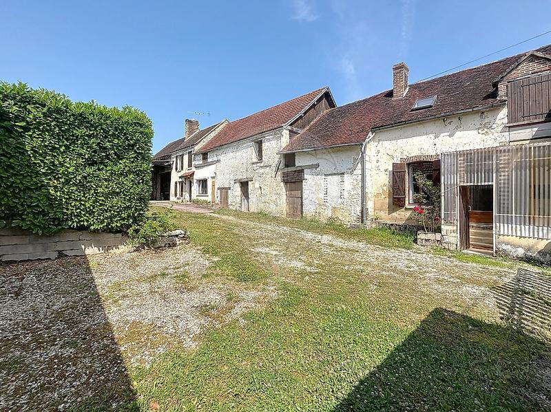 Maison - 110 m² - 8 pièces