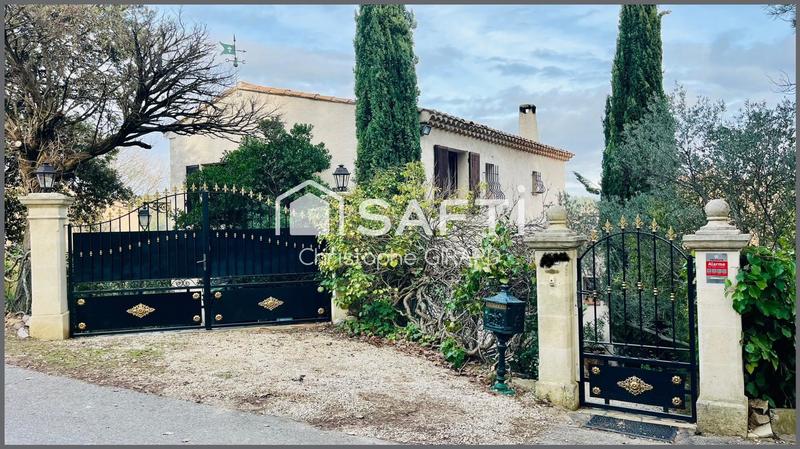 Maison - 137 m² - 6 pièces