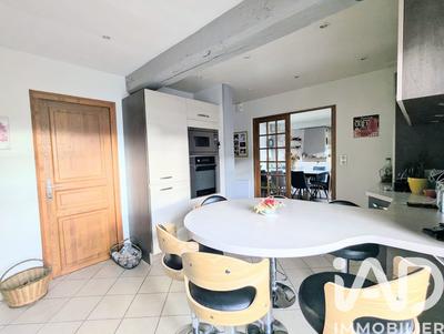 Maison - 153 m² - 6 pièces