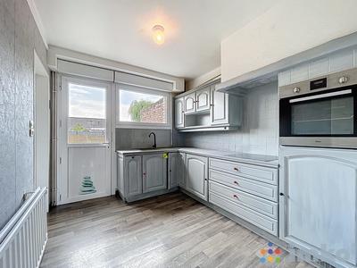 Maison - 82 m² - 4 pièces