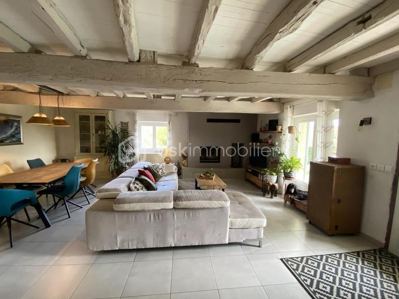 Maison en pierre - 225 m² - 8 pièces