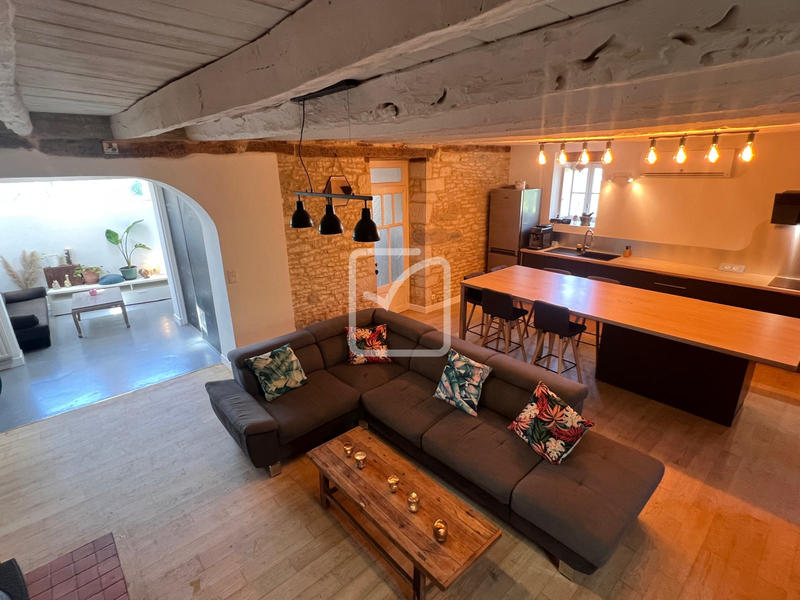 Local commercial - 250 m² - 1 pièce