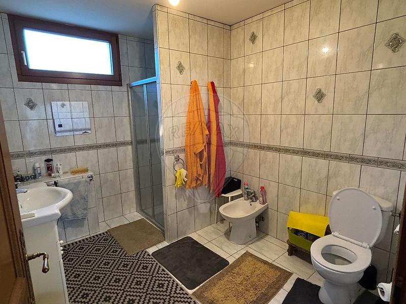 Maison - 197 m² - 6 pièces