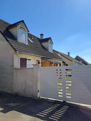 Maison de ville - 122 m² - 5 pièces