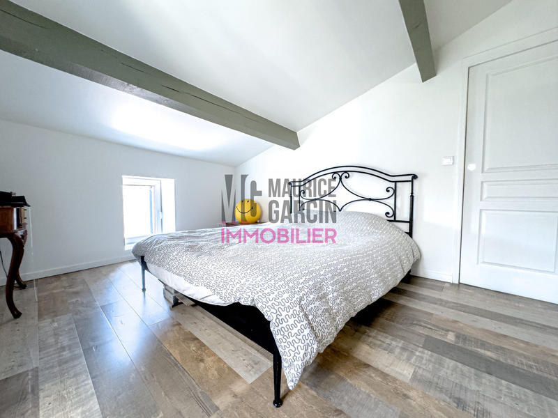 Maison - 182 m² - 7 pièces