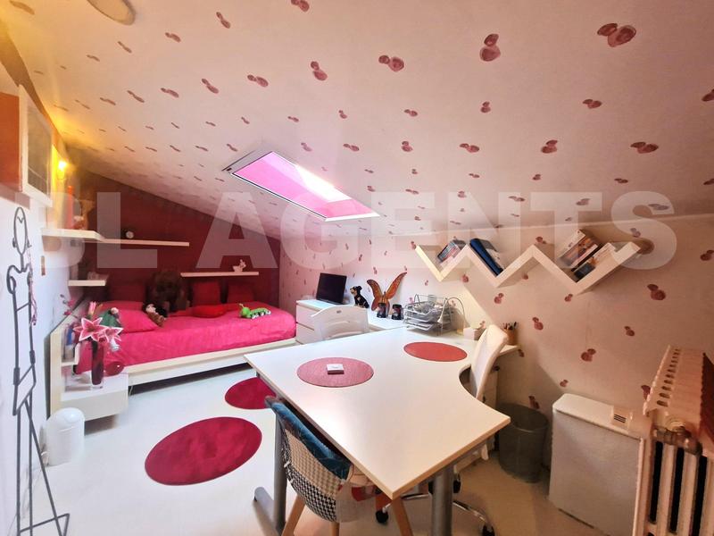 Maison - 171 m² - 6 pièces