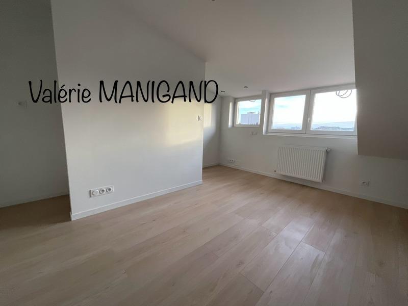 Duplex - 72 m² - 4 pièces