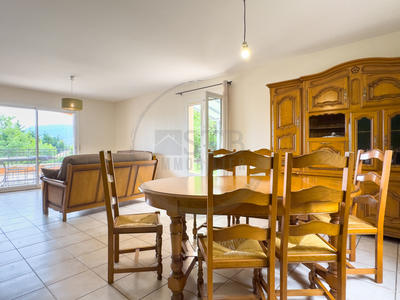 Villa - 145 m² - 6 pièces