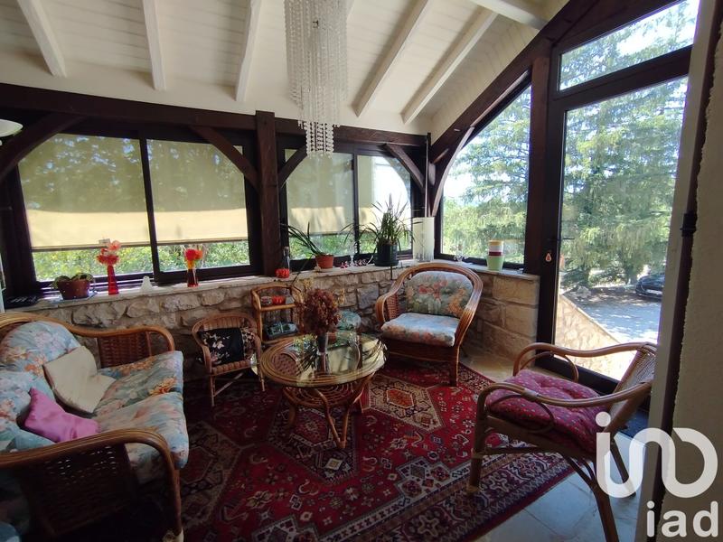 Maison - 205 m² - 8 pièces