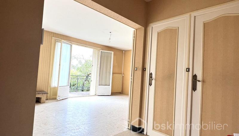 Maison traditionnelle - 142 m² - 6 pièces