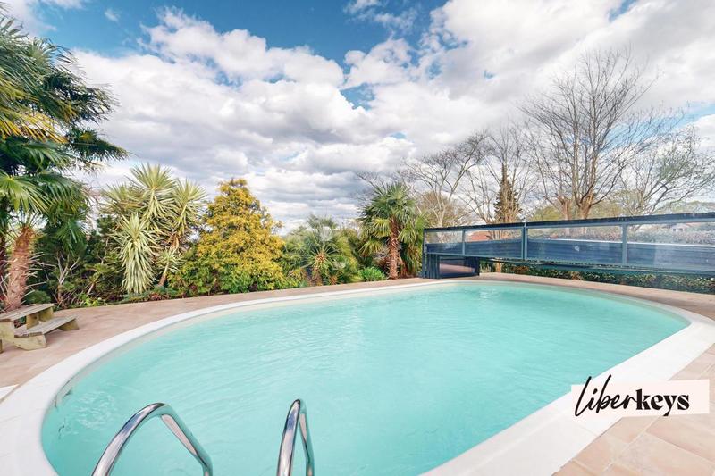 Maison - 150 m² - 5 pièces