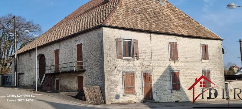Maison de village - 291 m² - 11 pièces