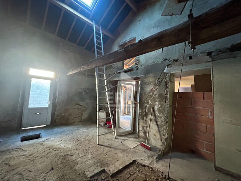 Immeuble - 9 pièces