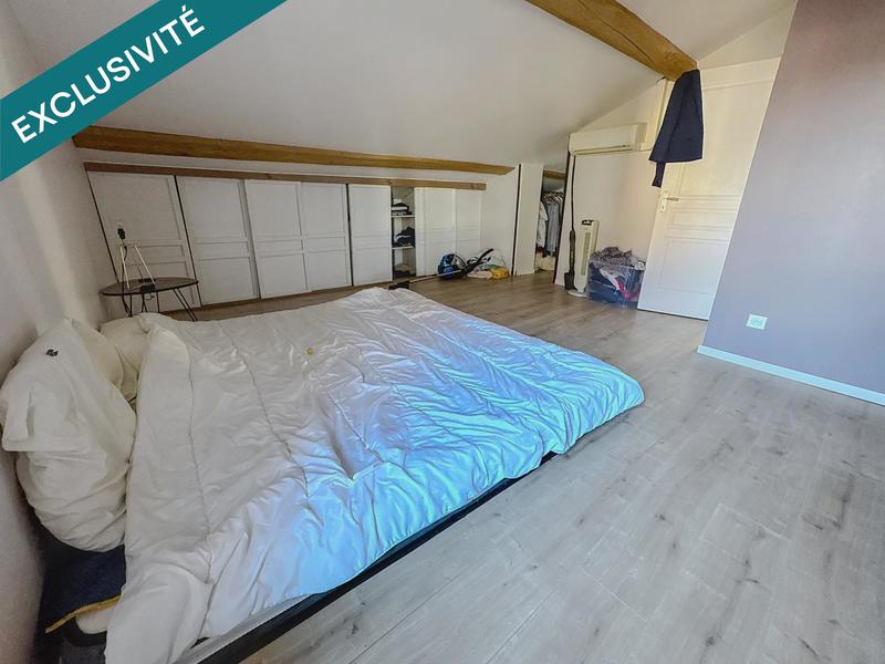 Maison - 246 m² - 7 pièces