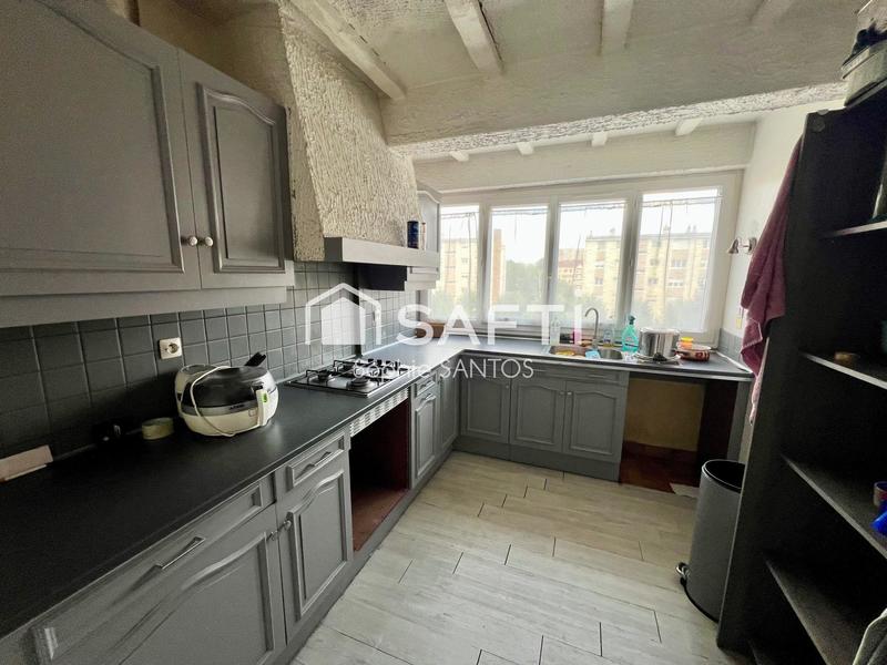 Appartement - 86 m² - 5 pièces