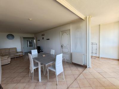 Appartement - 108 m² - 6 pièces