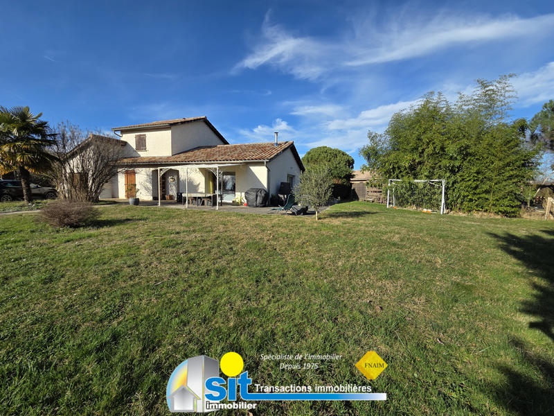 Maison - 138 m² - 6 pièces