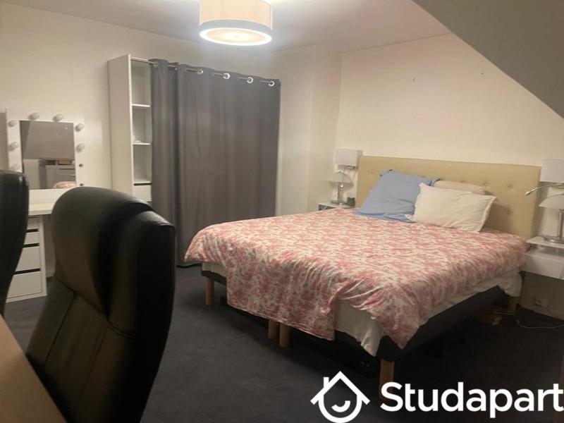 Chambre - 25 m² - 1 pièce