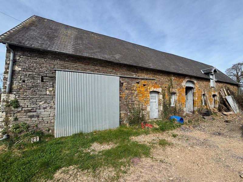 Maison - 250 m² - 9 pièces