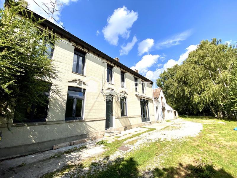 Maison - 145 m² - 5 pièces