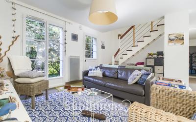 Maison - 91 m² - 5 pièces