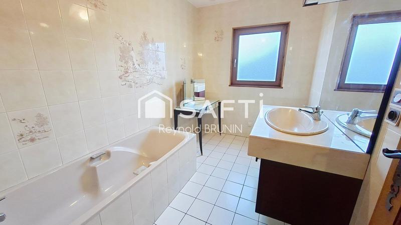 Maison - 112 m² - 4 pièces