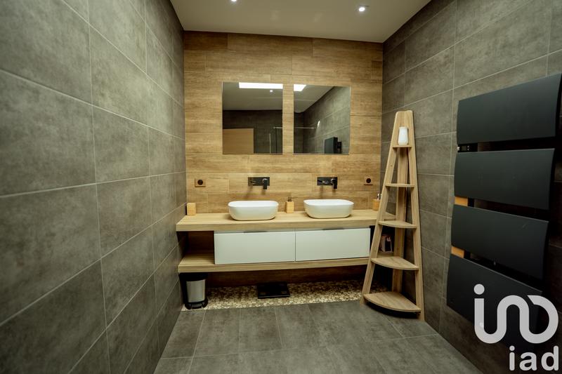 Maison - 154 m² - 5 pièces