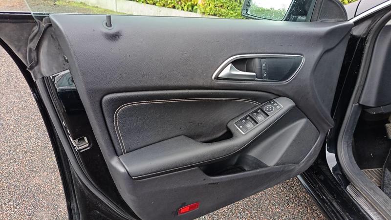 Mercedes Cla Shooting Brake Classe 200 CDi 136 7g-Dct Inspiration - Automatique