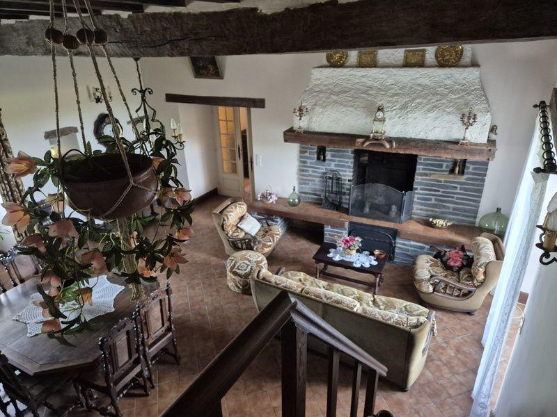 Maison - 183 m² - 6 pièces