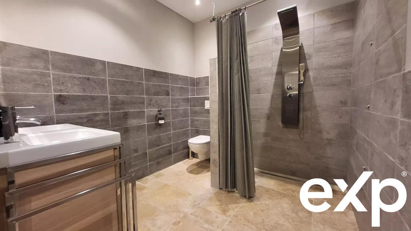 Manoir - 330 m² - 9 pièces