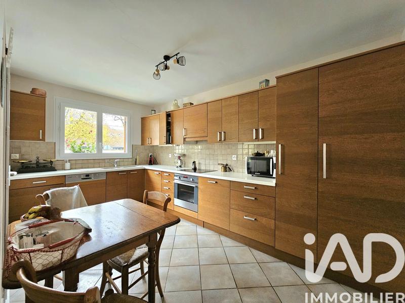 Maison - 110 m² - 5 pièces