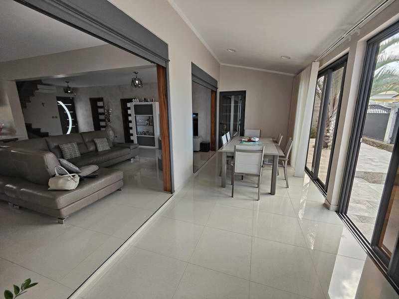 Maison - 129 m² - 5 pièces