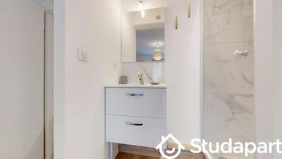 Chambre - 11 m² - 1 pièce