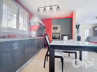 Maison - 100 m² - 4 pièces