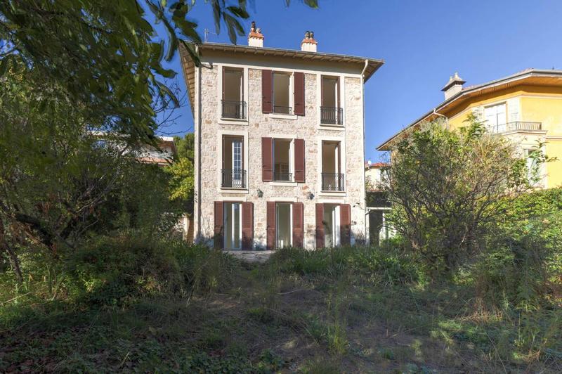 Villa - 142 m² - 5 pièces