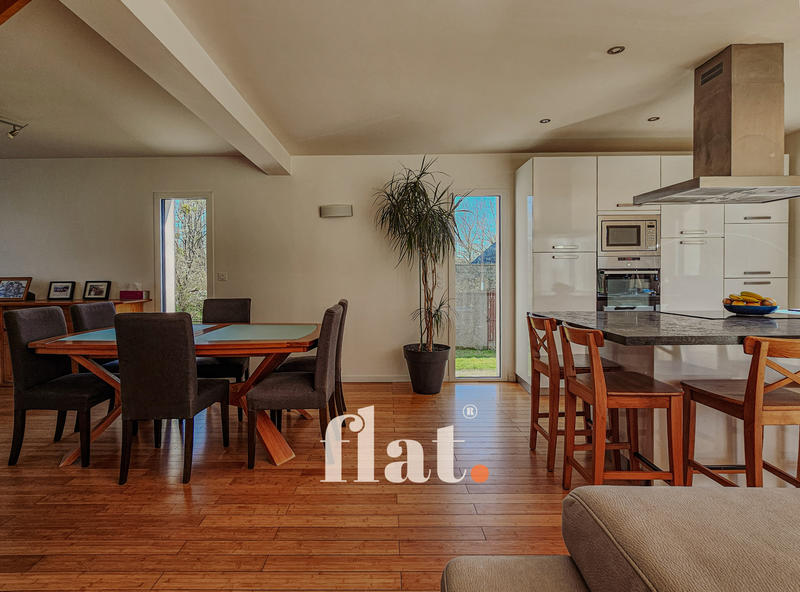 Maison - 150 m² - 5 pièces