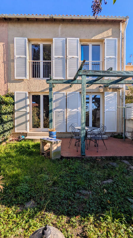 Maison - 95 m² - 4 pièces