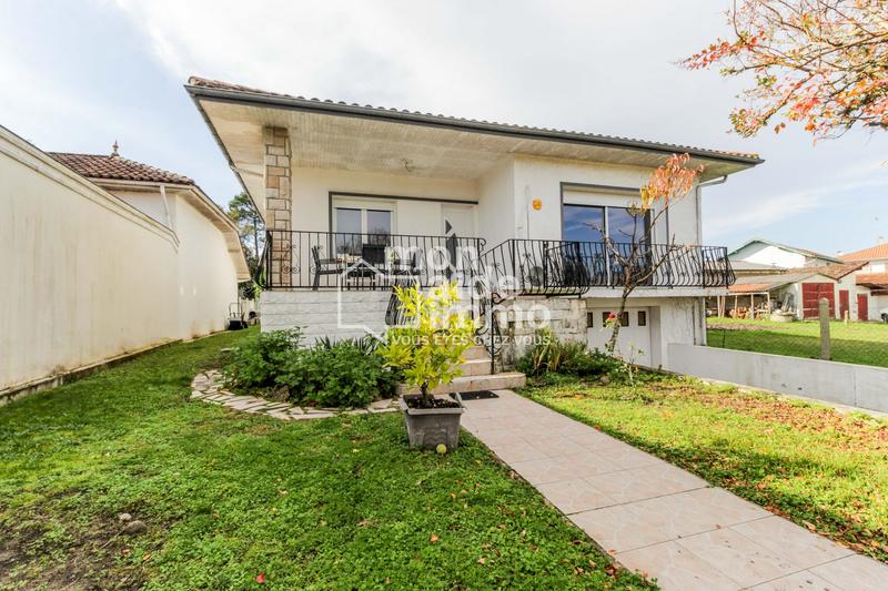 Maison - 98 m² - 4 pièces