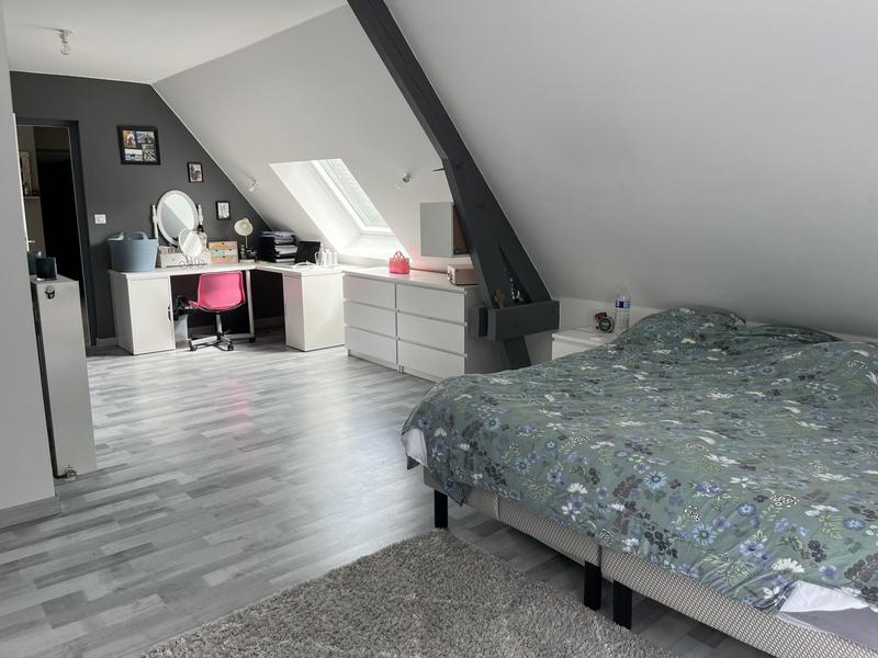 Maison contemporaine - 209 m² - 7 pièces