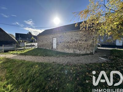 Maison de village - 760 m² - 10 pièces