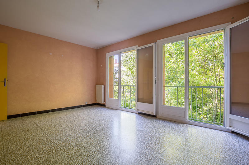 Appartement - 83 m² - 4 pièces