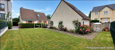 Maison - 99 m² - 4 pièces