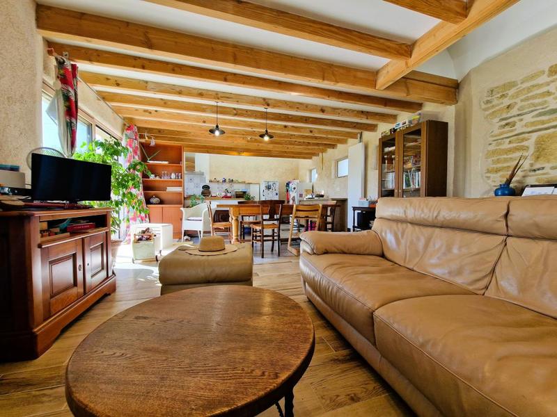 Maison - 106 m² - 5 pièces