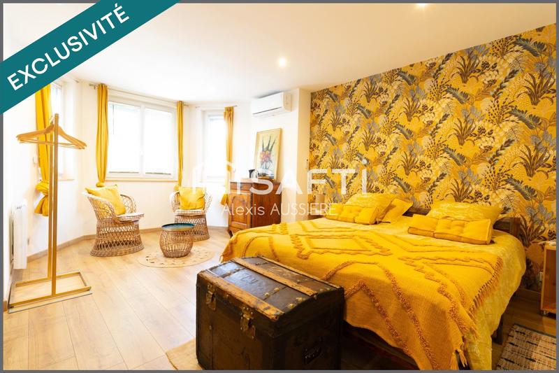 Maison - 384 m² - 12 pièces