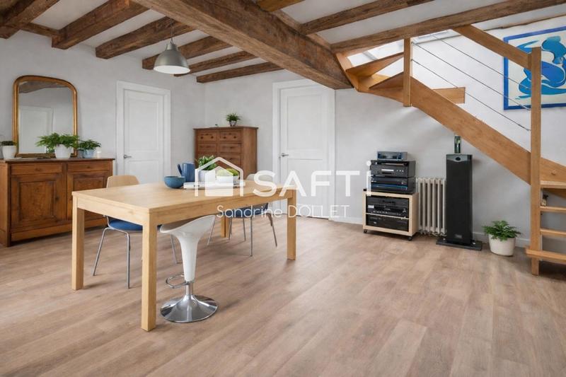 Maison - 101 m² - 6 pièces