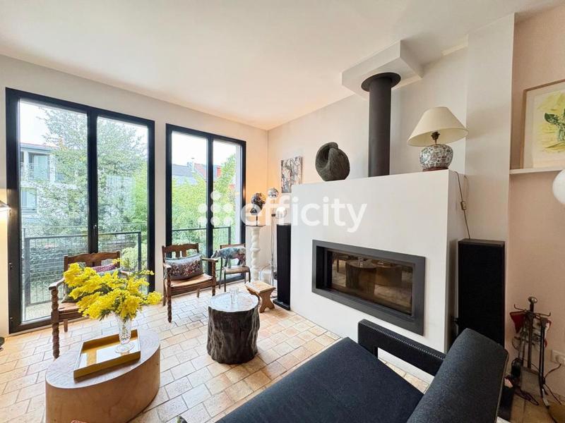 Maison ancienne - 205 m² - 6 pièces