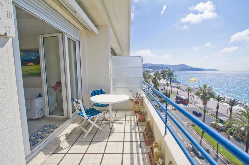 Appartement - 100 m² - 3 pièces