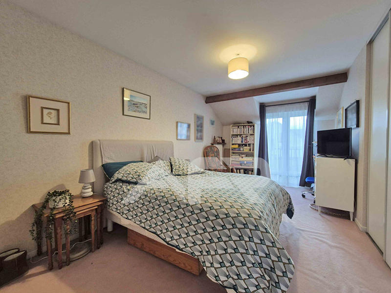 Maison - 143 m² - 6 pièces