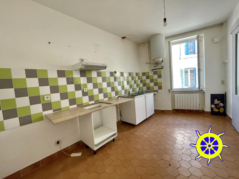 Maison ancienne - 185 m² - 7 pièces